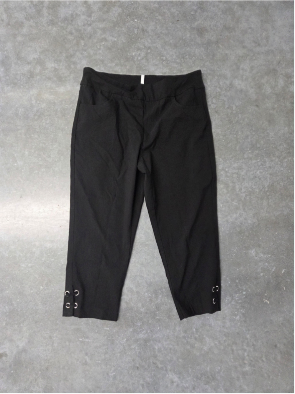 Kate Park Women's Black Summertime Capris Size 1X
